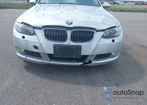 2008 BMW 328Xi z USA, uszkodzony, nr VIN WBAWC33588PD09003